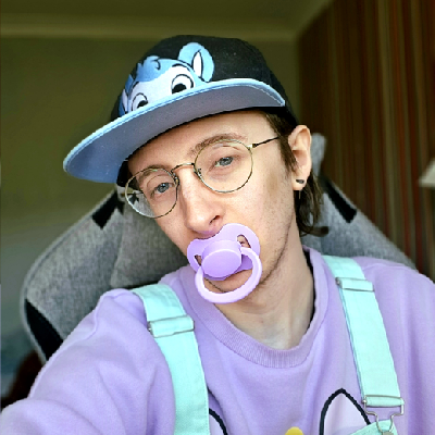 protofoxriley@tech.lgbt