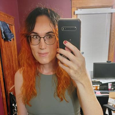 ellesaurus@toot.lgbt