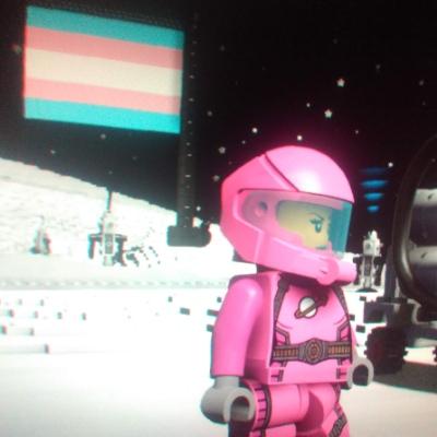 fuchsiashock@todon.eu