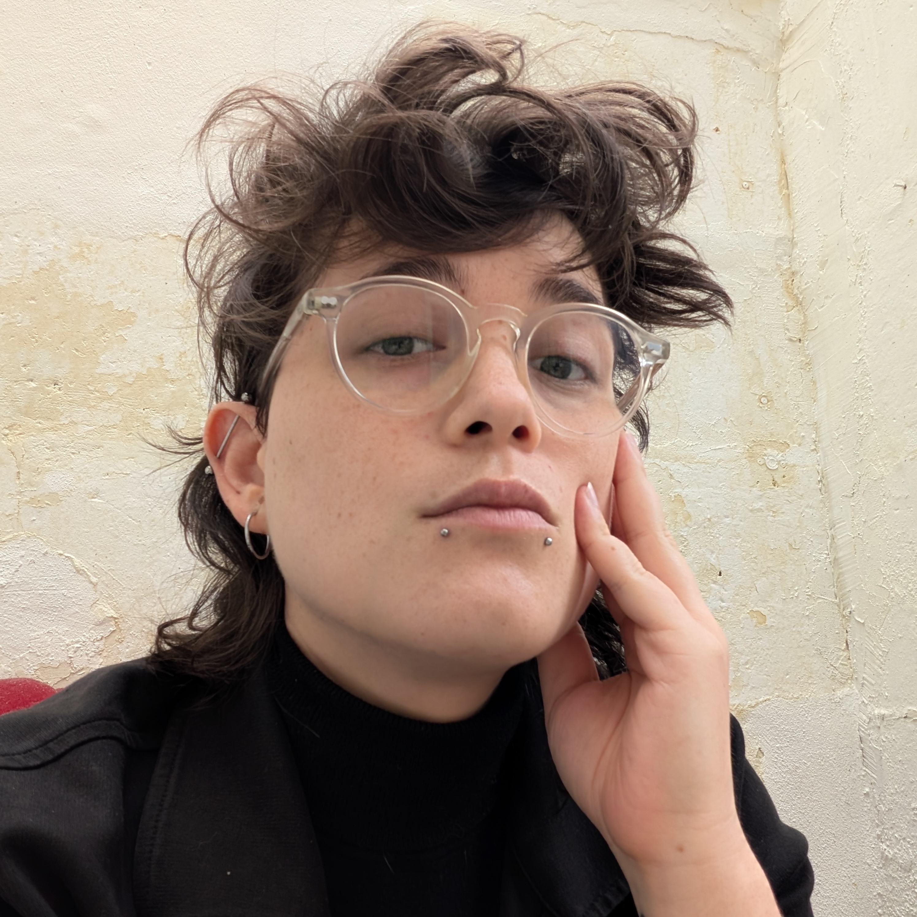 aeweyrose@dyke.solutions