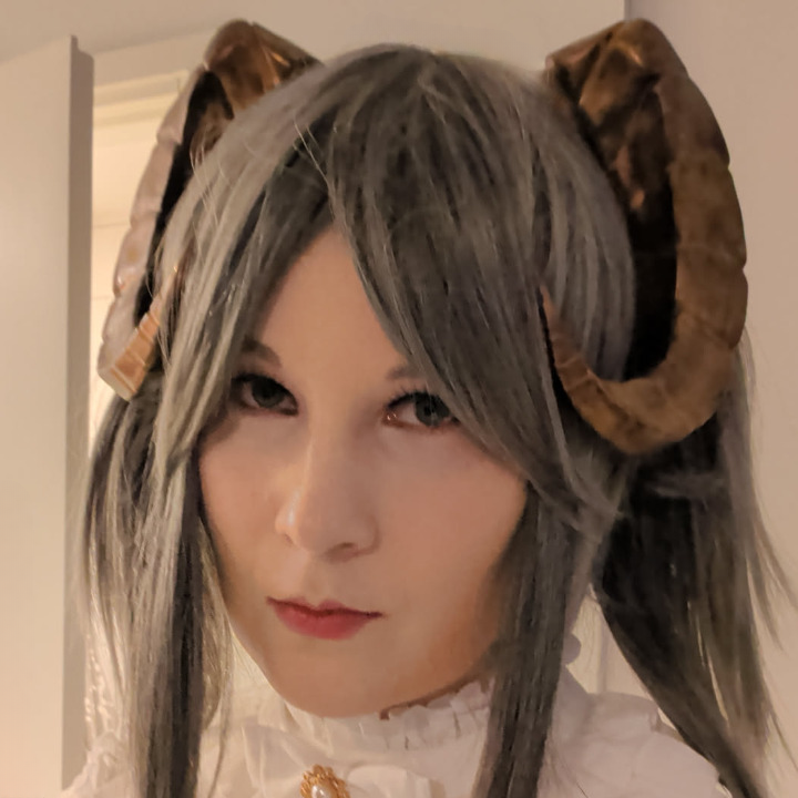 evamik@uwu.mikkonen.com