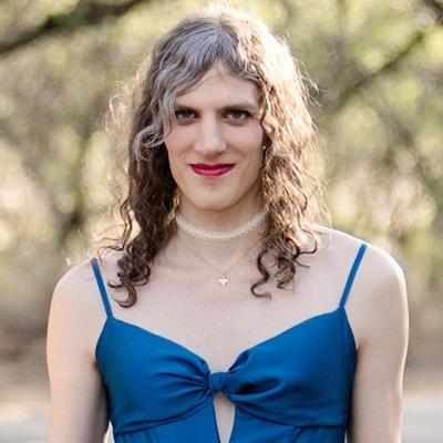 danielledoesdata@tech.lgbt