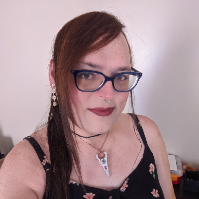 careth@fedi.lesbianforest.club